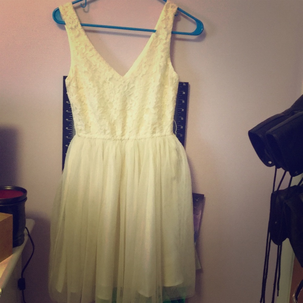 Dress from forever 21.